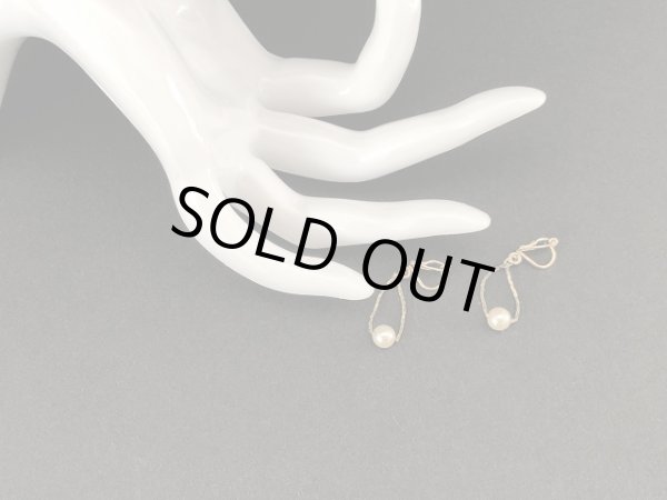 画像3: ゴールド パール 揺れる イヤリング USA (3)