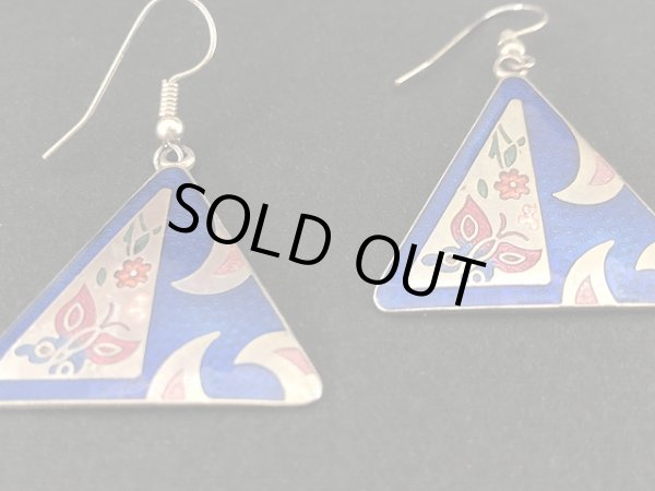 画像2: フラワー 蝶々 エナメル 揺れる ピアス USA (2)