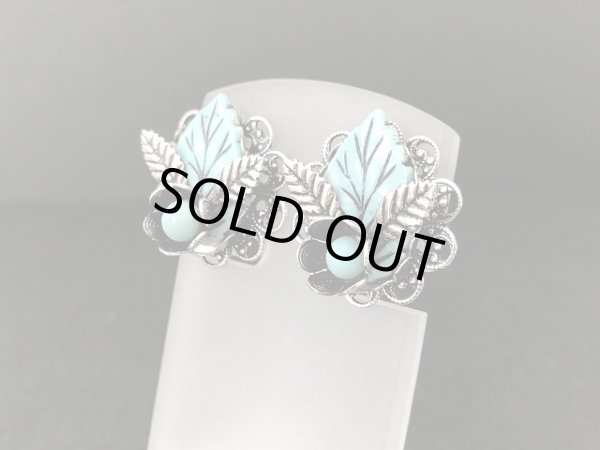 画像2: フラワー リーフモチーフ ターコイズ シルバー イヤリング USA ヴィンテージ コスチュームジュエリー (2)