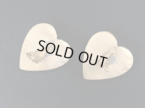 画像4: ゴールドトーン ハート 大ぶり イヤリング USA (4)