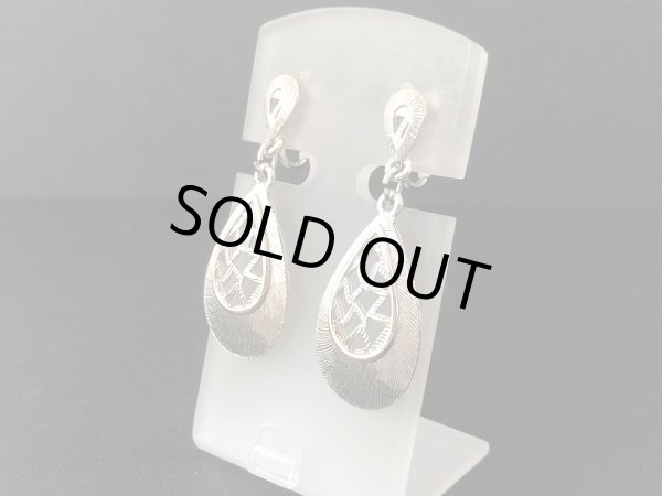 画像2: シルバートーン ティアドロップ 揺れる イヤリング USA (2)