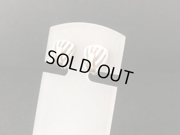 画像2: ホワイト ゴールド 小ぶり イヤリング USA (2)