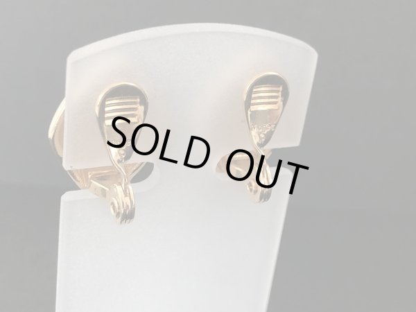 画像4: MONET モネ ゴールドトーン イヤリング USA ヴィンテージ コスチュームジュエリー (4)