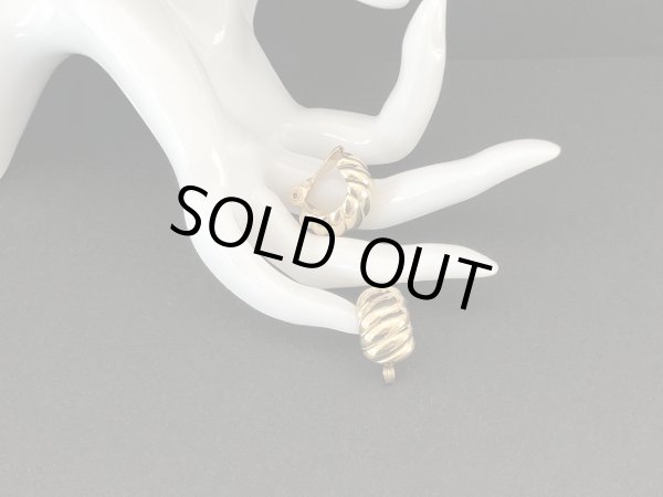 画像5: MONET モネ ゴールドトーン フープ イヤリング USA ヴィンテージ コスチュームジュエリー (5)