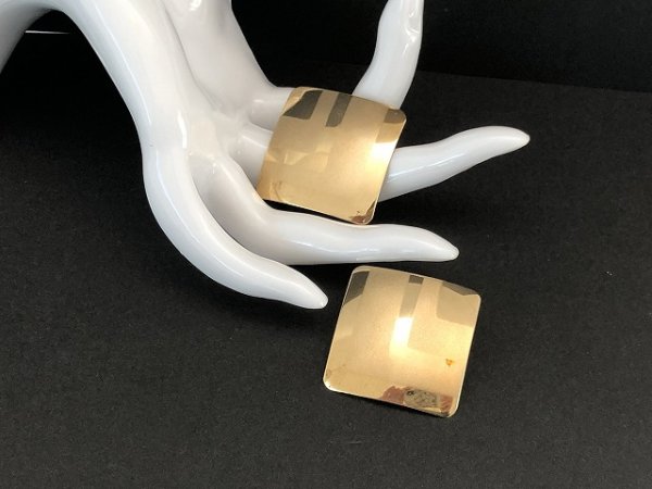 画像3: ゴールドトーン スクエア 大ぶり ピアス USA (3)