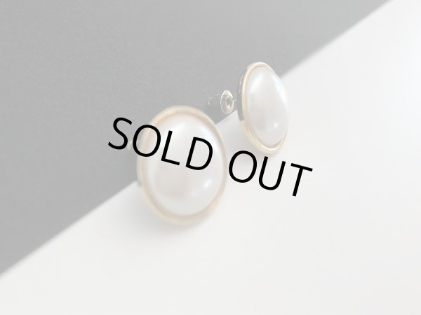 画像3: MONET モネ ゴールドトーン パール ピアス USA (3)