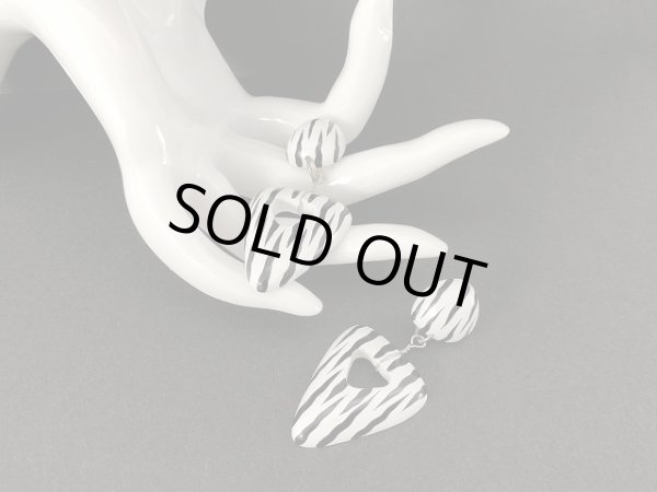 画像3: ゼブラ アニマル柄 揺れる ピアス USA (3)