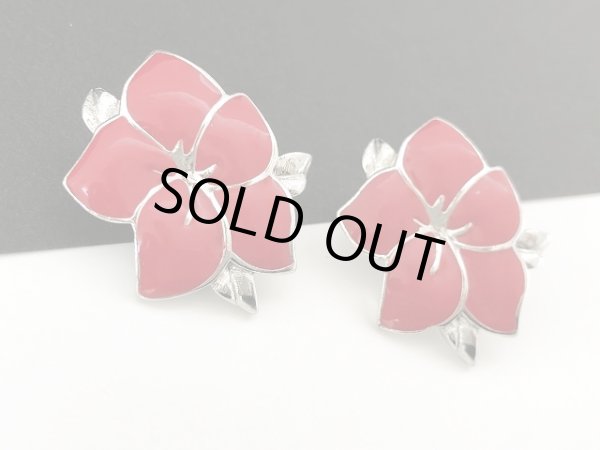画像2: エナメル フラワーモチーフ ピアス USA (2)