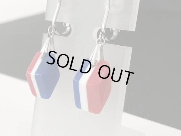 画像4: トリコロールチャーム 揺れる イヤリング USA (4)