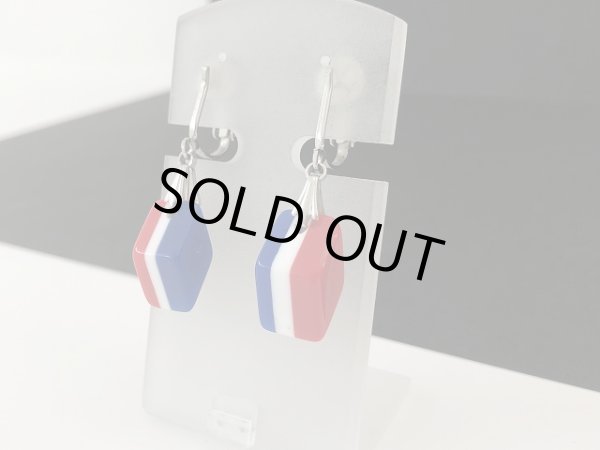 画像2: トリコロールチャーム 揺れる イヤリング USA (2)