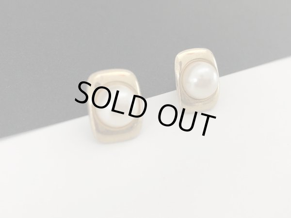 画像3: ゴールドトーン パールカラーカボッション ピアス USA (3)