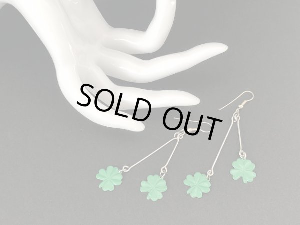 画像5: 四つ葉のクローバー 揺れる ピアス USA (5)