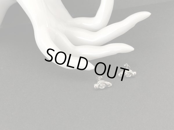 画像3: シルバートーン 羊 小ぶり ピアス USA (3)