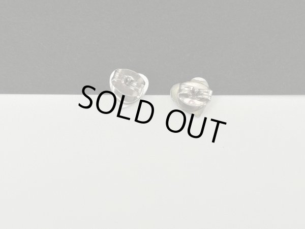 画像4: シルバートーン ハートモチーフ デザインピアス USA (4)