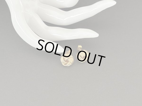 画像4: ゴールドトーン デザインピアス USA (4)